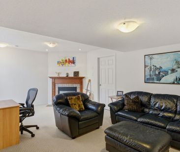 For Lease - 79 Chesapeake Crescent, Barrhaven, Ontario - Photo 1