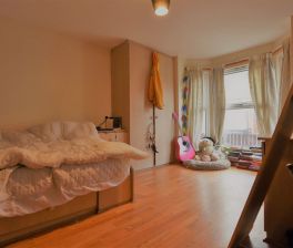 10 bedroom House in & 21 Ashville Terrace, Leeds - Photo 5