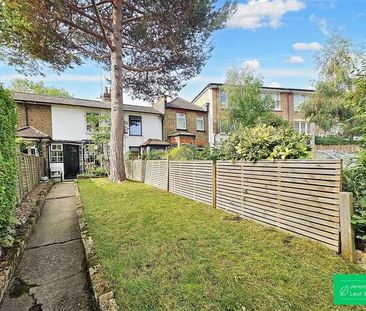 Red Lion Hill, London, N2 - Photo 5