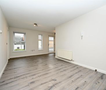 Apt 4, 61 Central Avenue, Bangor, BT20 3AU - Photo 1
