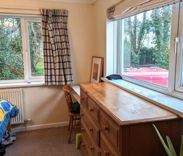 2 bedroom semi-detached house to rent - Photo 6