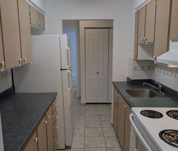 For Lease - 2044 Arrowsmith Drive Unit# 202A, Beacon Hill North - S... - Photo 6