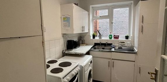 Brecon Court, Selborne Place, Hove - Photo 2