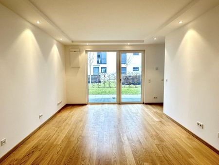 Besondere 3-Zimmer Erdgeschosswohnung mit Hobbyraum - Foto 3