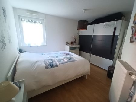 Location Appartement 3 pièces 64m² - Photo 4