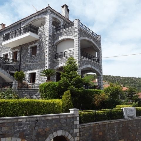 Μονοκατοικία για ενοικίαση Άγιος Ιωάννης (Βόρεια Κυνουρία) - Photo 1