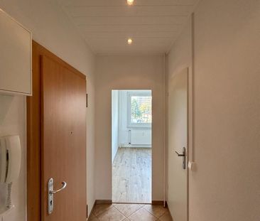 SANIERT & MODERN: 3 Zimmer, EBK & Balkon - Foto 1