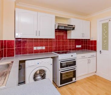 Shepherds Close, Grove - Photo 2