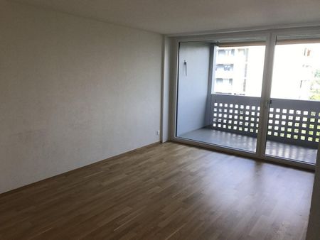 3.5-Zimmer-Wohnung im 4.OG (mit Lift) - Foto 4