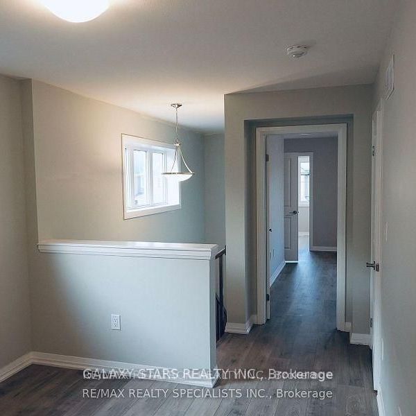 For Lease - 22 Bur Oak Drive, Thorold, Ontario - Photo 1