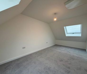 3 bedroom terraced house to rent - Photo 6