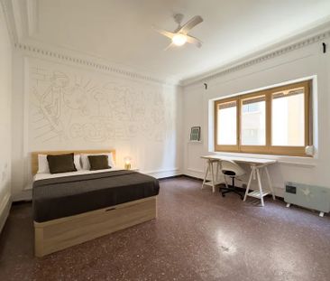 Carrer de Jonqueres, Barcelona, Catalonia 08003 - Photo 2