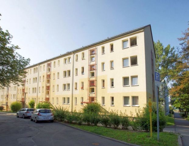 Aufwendig sanierte Etagenwohnung mit über 102 m² in beliebter Lage - Foto 1