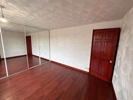 2 bedroom semi-detached house to rent - Photo 3