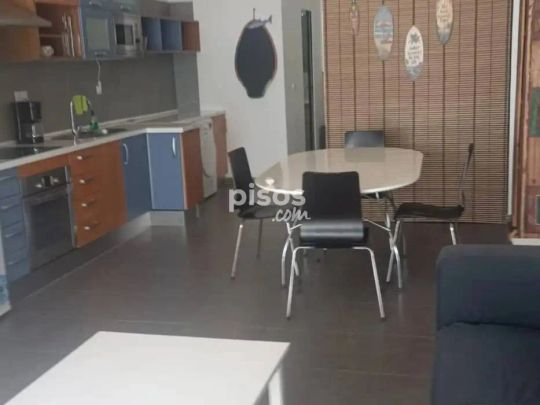 Piso en alquiler en Calle Chillida - Foto 1