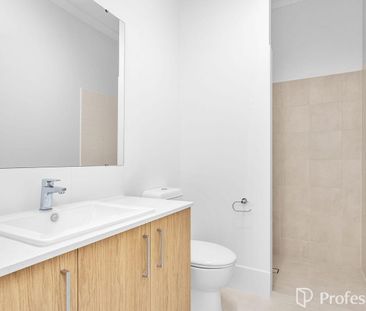 16 Brilliant Boulevard, Mandogalup, WA 6167 - Photo 1