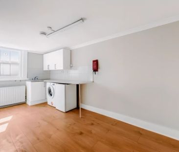 1 Bed 1 Bath, Flat 9, 20 - Photo 1