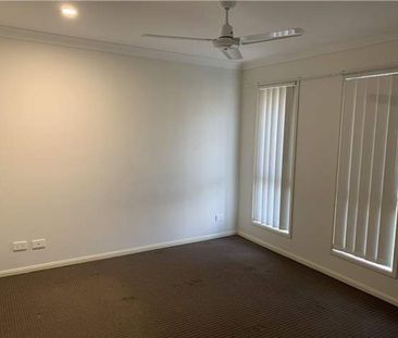 A stylish, easy-care home ready for you! - Photo 5