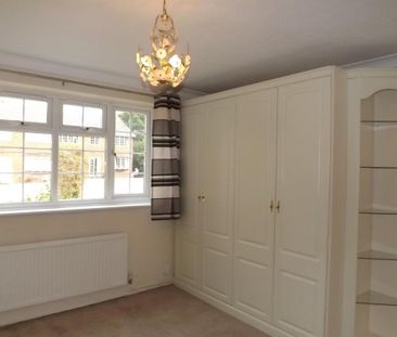 2 bedroom maisonette to rent - Photo 1