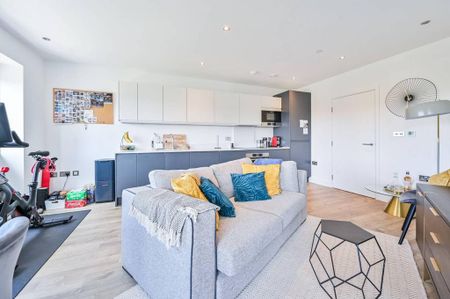 1 bedroom flat to rent - Photo 2