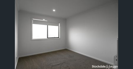 Brand-New 4-Bedroom Townhouse in Grand View Estate - Photo 5