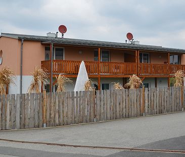 Reihenhaus mit Keller in Nondorf - Photo 1