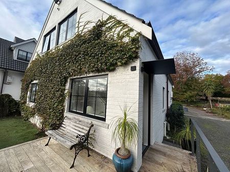 Charming Whitford Retreat w/ Garden - Photo 4