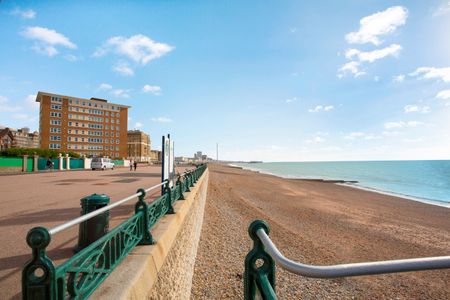1 Bed Flat, Medina Villas, BN3 - Photo 5