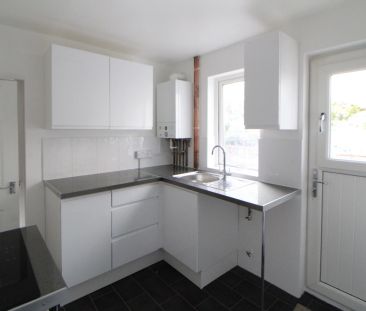 To Rent Layfield Road, Gillingham, Gillingham, ME7 £1,400 pcm - Photo 5