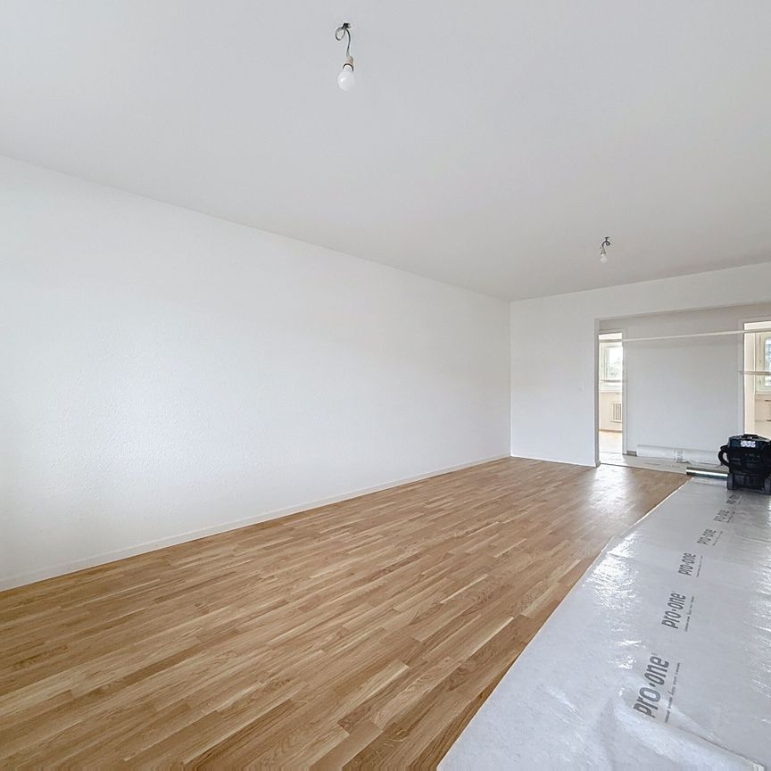 4 ½ ROOMS – Renovated close to all amenities! - Foto 1