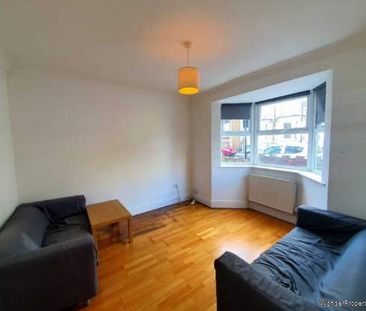 5 bedroom property to rent in London - Photo 3