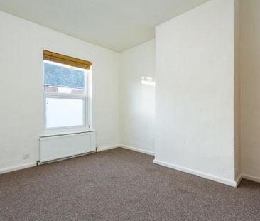 2 bedroom detached house to rent - Photo 5