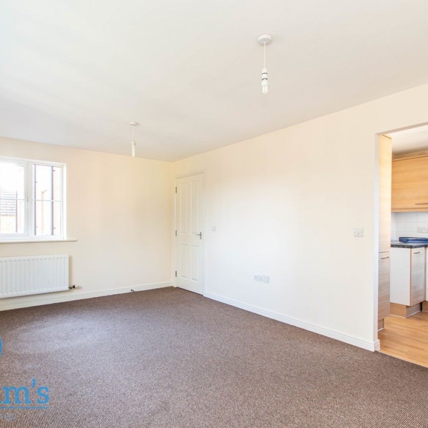 References Pending - 1 bed Apartment - Photo 1