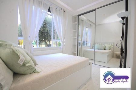 1 Bedroom Room in Flat Share To Rent - Photo 5