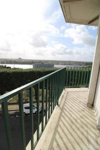 Appartement 4 pièces - - Photo 2