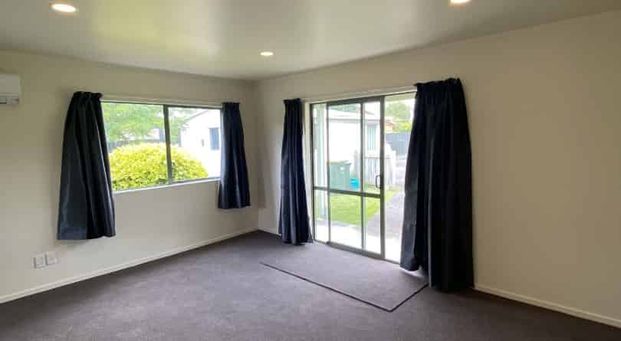 Refurbished Two-Bedroom Delight - Photo 1