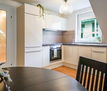 Charmante Dachgeschosswohnung in ruhiger Lage - Photo 5