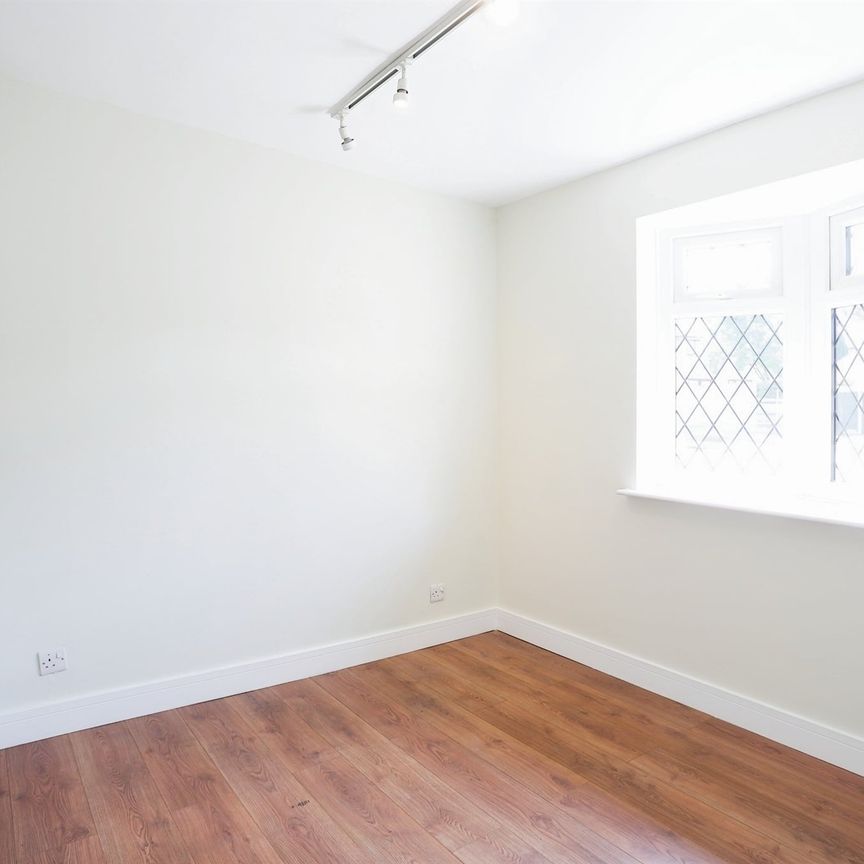 Firdale Road, Northwich - Photo 1