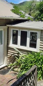 Fantastic Top storey flat - Photo 3