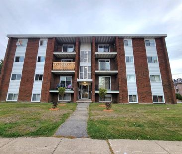 145 Rue Larose ? Grand Appartement Spacieux – Emplacement Stratégiq... - Photo 2