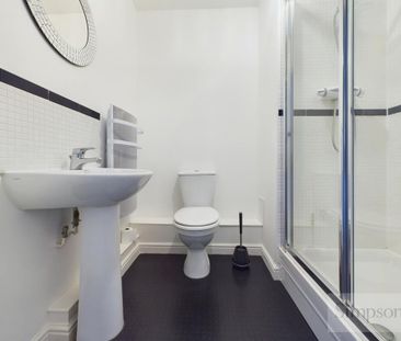 2 bedroom apartment to rent - Photo 2