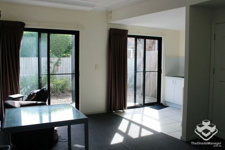 Self contained studio room in heart of Maroochydore - Photo 5