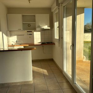 Location Appartement 2 pièces 38m² - Photo 2