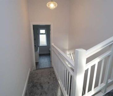 Fourlands Road, Idle, Bradford, BD10 - Photo 2