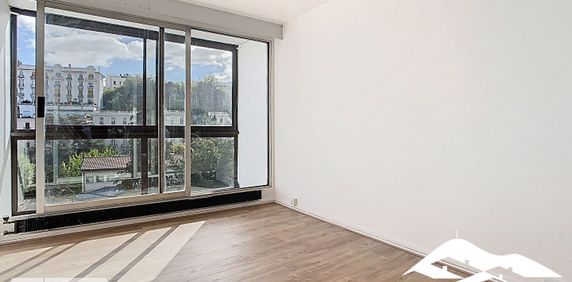 Location Appartement 1 pièce 19m² ROYAT 63130 - Photo 2