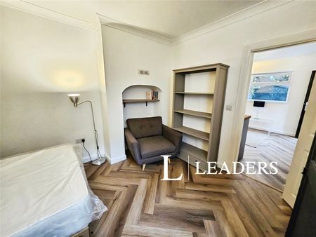 1 bedroom apartment to rent Westbourne Gardens, Hove, East Sussex, BN3 - Photo 3