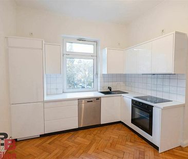 Traumhafte 3 Zimmer Maisonette Wohnung mit großer Süd-Terrasse! - Photo 2