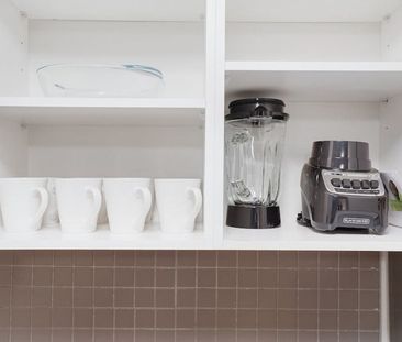 Burrard Street - Photo 6