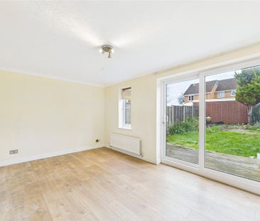 3 bedroom terraced house to rent - Photo 6