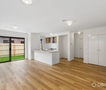 8 Carswell Street, Armstrong Creek, Vic 3217 - Photo 4